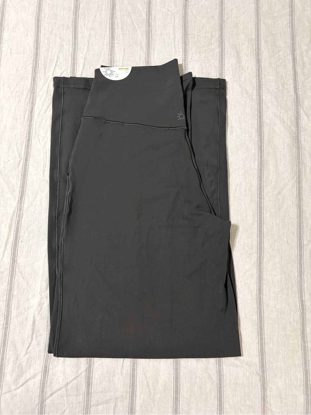 Aerie OFFLINE Real Me Xtra Trousers Smoked Gray Large NWT - Picture 4 of 6